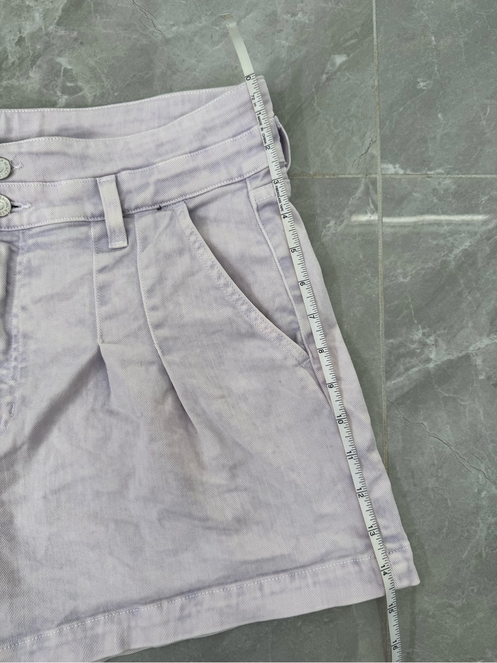 Women’s Veronica Beard Jaylen High Rise Notch Pleated Denim Shorts Size 31 / 12 - Picture 15 of 16